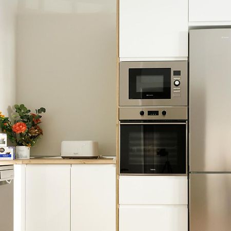 Apartamento Deluxe El Avion Apartment Alcala de Henares Luaran gambar