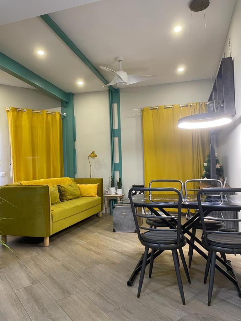 Apartamento Deluxe El Avion Apartment Alcala de Henares Luaran gambar